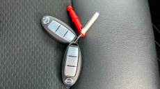 Nissan Qashqai 1.3 DiG-T Tekna 5dr Petrol Hatchback